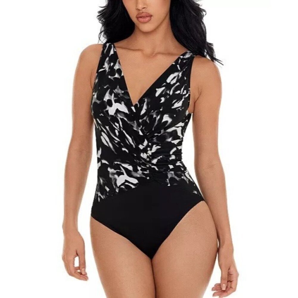 MAGICSUIT Women Size 16 Black White Dream State Bindy One Piece Swimsuit Shaping